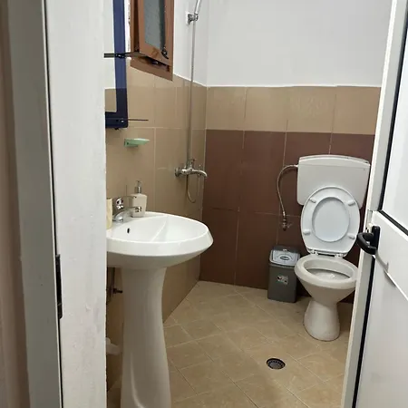 Del Mar بيت ضيافة